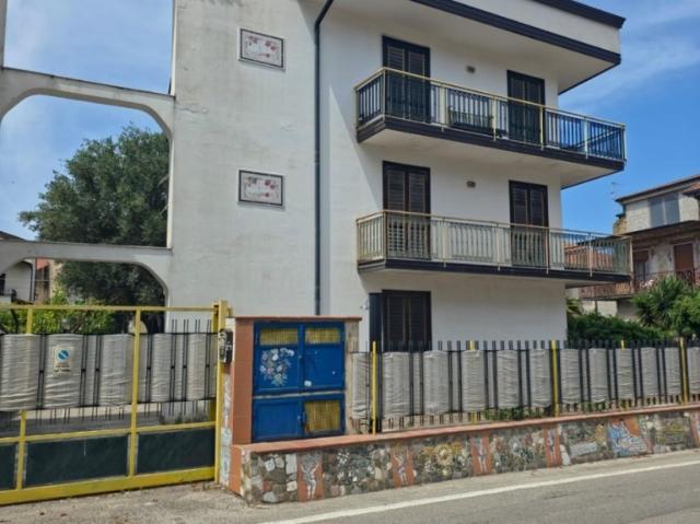 Vendesi quadrilocale ad Ascea via parmenide, Marina Di Ascea