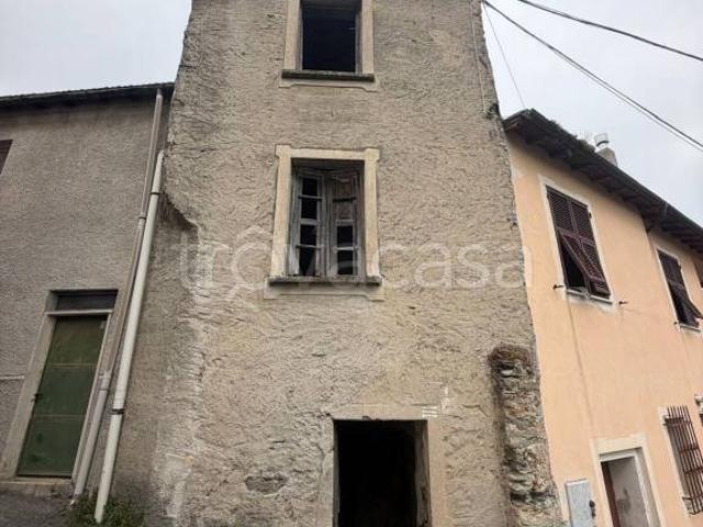 Vendesi rustico a Tovo San Giacomo via Portio
