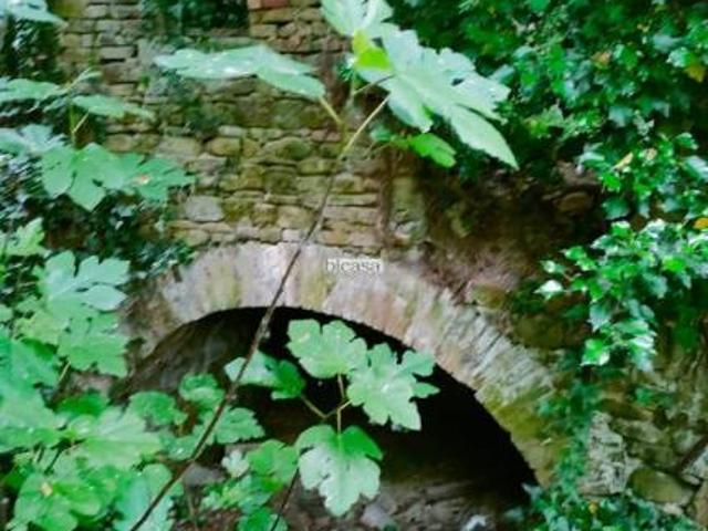 Vendesi rustico/casale/corte a Montegiano, Mombaroccio
