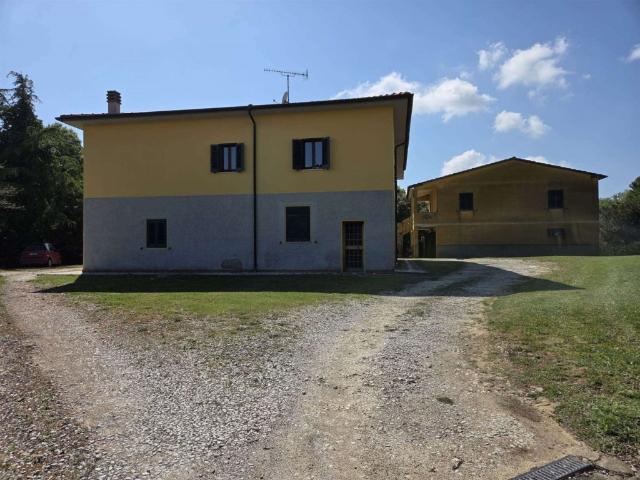 Vendesi rustico/casale/corte a Monteverdi Marittimo via castagnetana 40