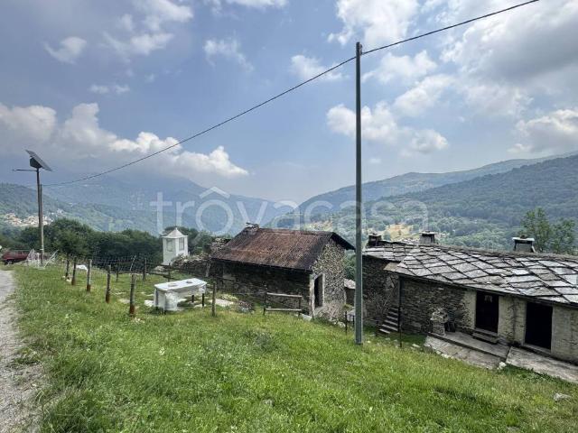 Vendesi rustico/casale/corte a Oncino