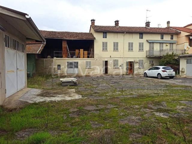 Vendesi rustico/casale/corte a Candia Lomellina via De Reali No Number