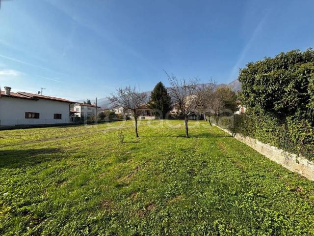 Vendesi rustico/casale/corte a Dardago, Budoia
