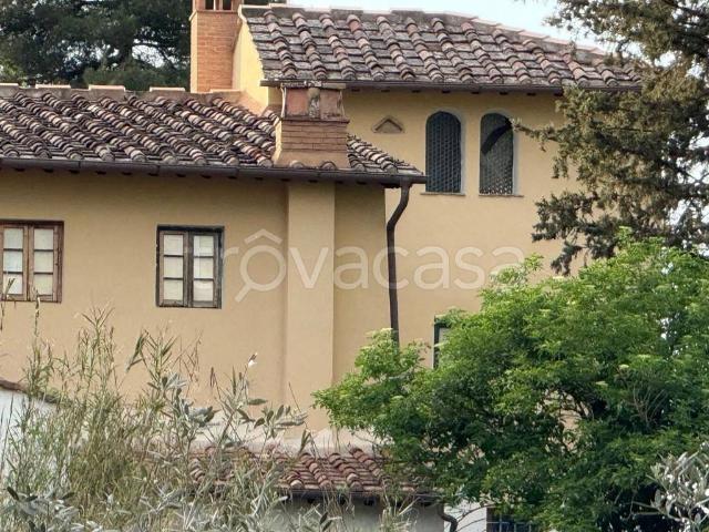 Vendesi rustico/casale/corte a San Casciano in Val di Pesa via Certaldese, 2