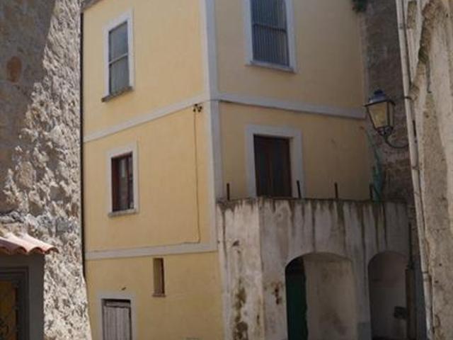 Stabile/Palazzo in vendita in via chiesa, Ruviano