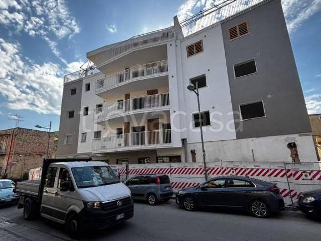 Vendesi trilocale a Mugnano di Napoli via Armando Diaz