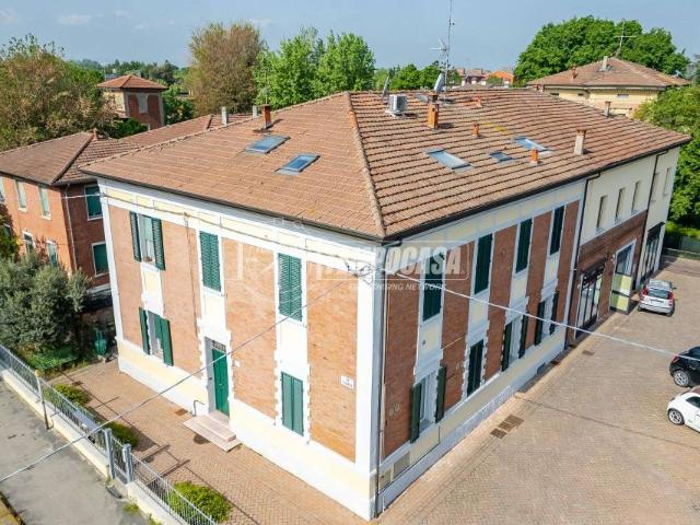 Vendesi trilocale a Medicina via San Carlo