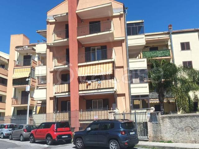 Vendesi trilocale a Messina, Minissale
