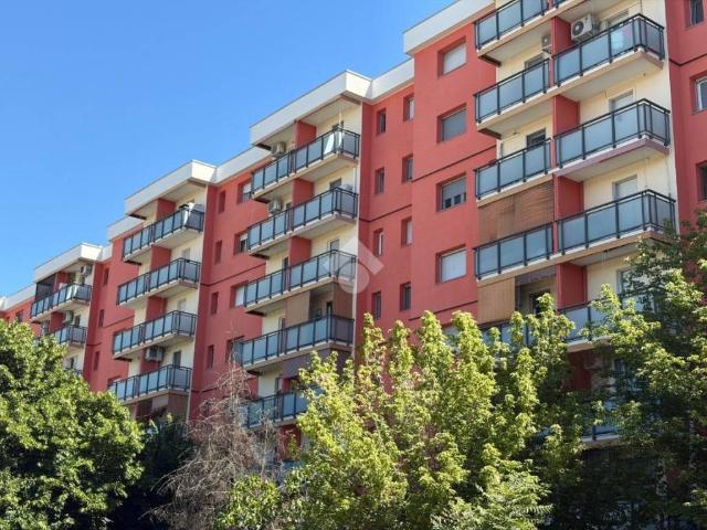 Vendesi trilocale a Milano via francesco Cilea, 132, Gallaratese