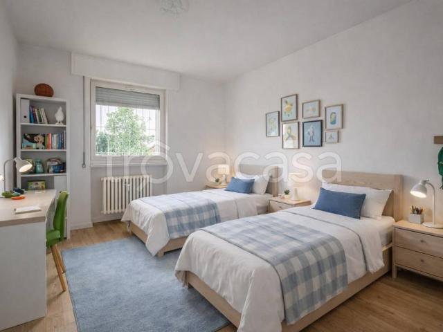 Vendesi trilocale a Milano via Sulmona,11, Bologna Sulmona