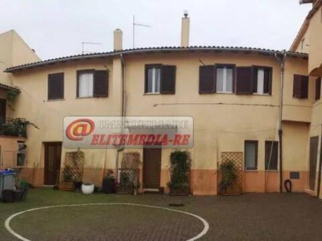 Vendesi trilocale a Montalto di Castro piazza Vecchio Borgo, 9, Pescia Romana