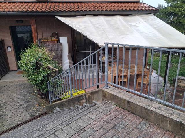 Vendesi trilocale a Monterenzio via Canovetta