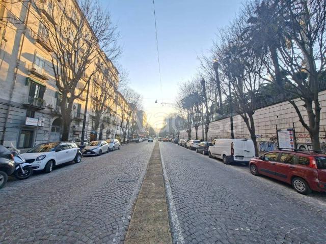 Vendesi trilocale a Napoli, San Carlo all'Arena