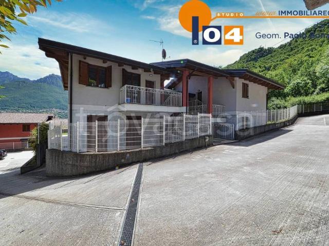 Vendesi trilocale a Oliveto Lario via Bezzecca, Onno