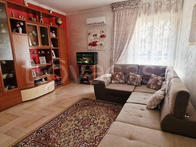 Vendesi trilocale a Orta Nova