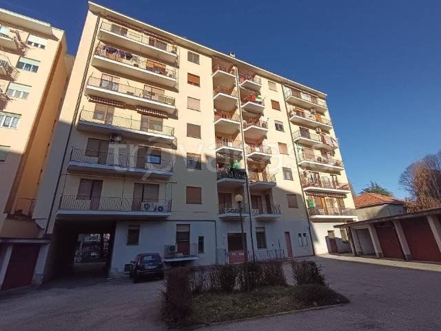 Vendesi trilocale a Banchette via Castellamonte, 5