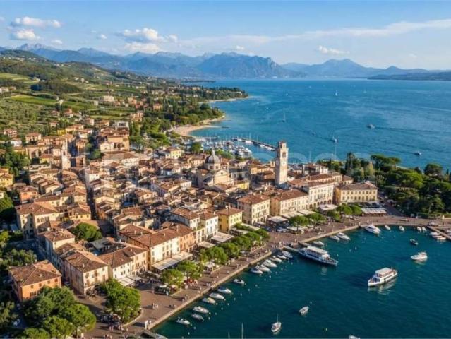 Vendesi trilocale a Bardolino