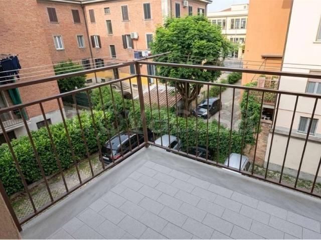 Vendesi trilocale a Bologna via bigari ad.Ze, Bolognina