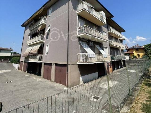 Vendesi trilocale a Bonate Sopra via Roma, 92/b