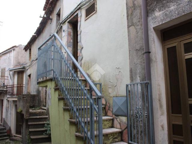 Vendesi trilocale a Bonifati via Galileo Galilei