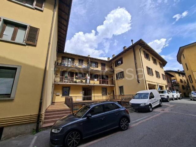 Vendesi trilocale a Breno via Pelabrocco, 12