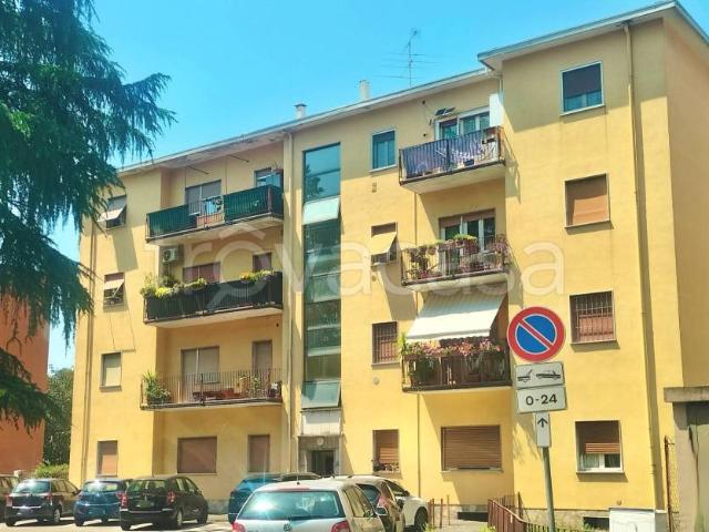 Vendesi trilocale a Brescia via Isidoro Capitanio, Porta Venezia