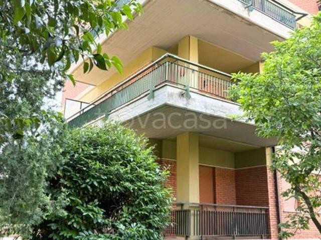 Vendesi trilocale a Brescia via San Zeno, 137, Brescia Due