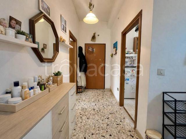 Vendesi trilocale a Campiglia Marittima, Venturina