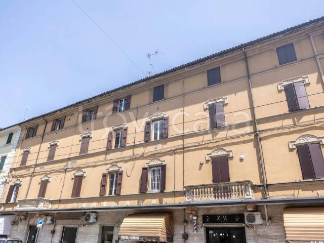 Vendesi trilocale a Casalecchio di Reno via Porrettana, 302