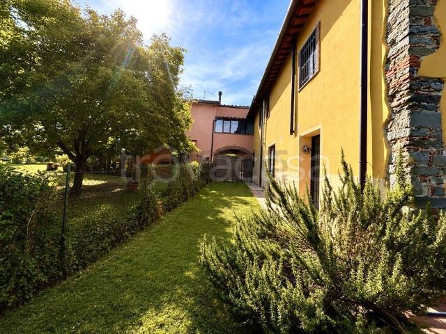 Vendesi trilocale a Castelfranco Piandiscò
