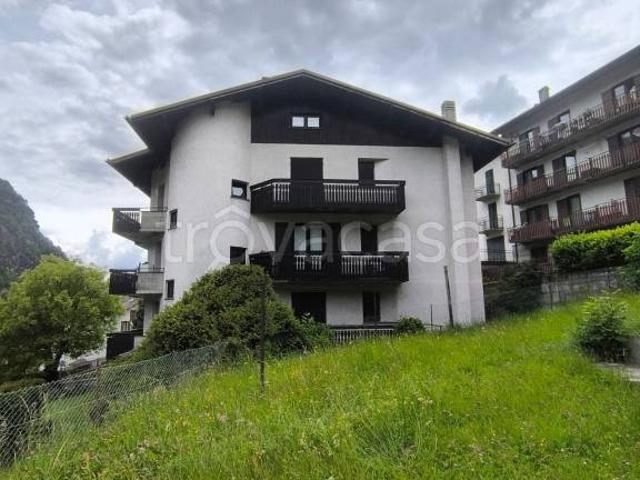 Vendesi trilocale a Chiesa in Valmalenco