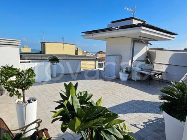 Vendesi trilocale a Civitanova Marche via Friuli