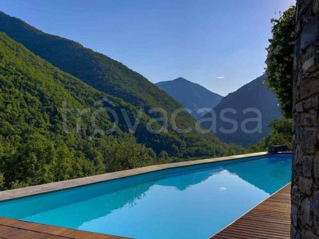 Vendesi trilocale a Colletta, Castelbianco
