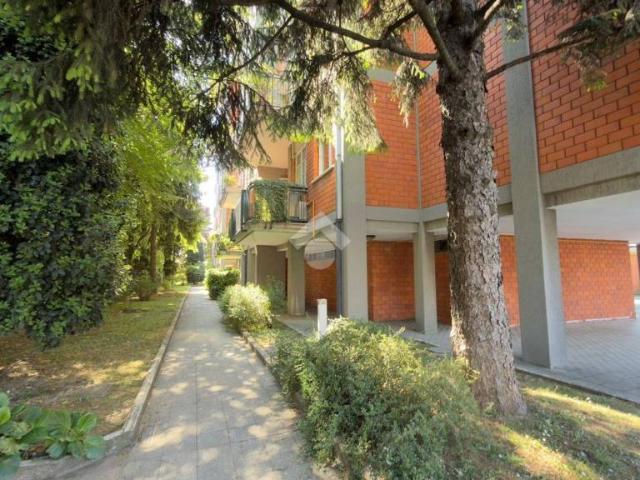 Vendesi appartamento a Desio via Tittoni, 25