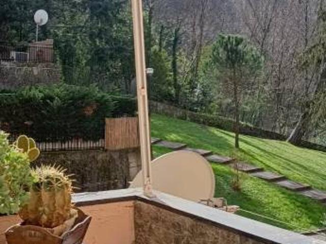 Vendesi trilocale a Genova via Agostino Lombardi, 3A, Struppa