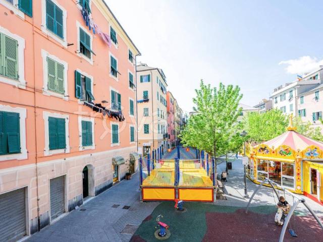 Vendesi trilocale a Genova, Sestri Ponente