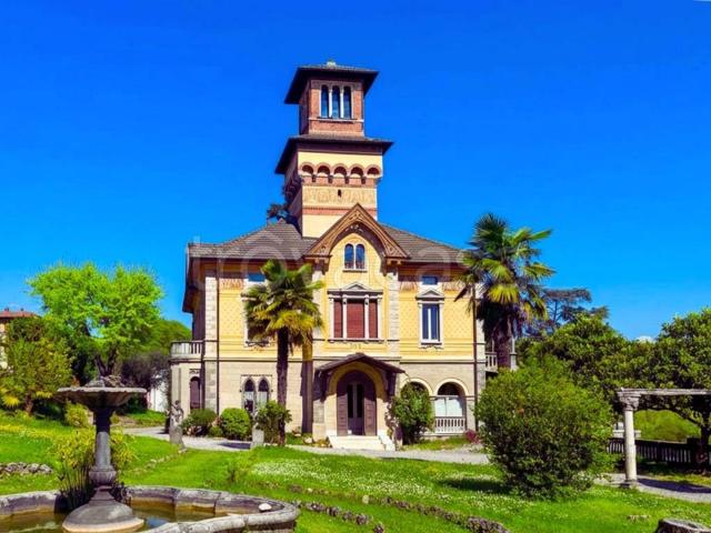 Vendesi trilocale a Palazzolo sull'Oglio via Galignani, 46