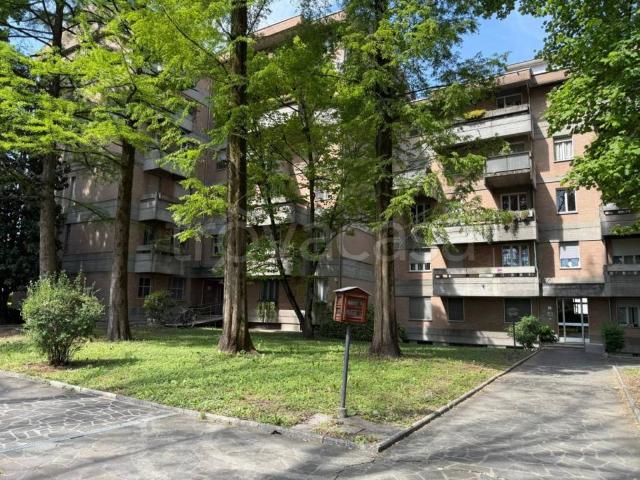 Vendesi trilocale a Parma via Sporzana, Montanara Cinghio