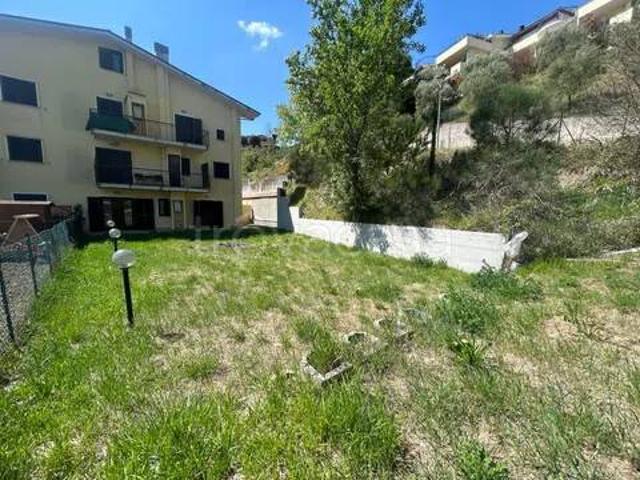 Vendesi trilocale a Perugia, Montelaguardia