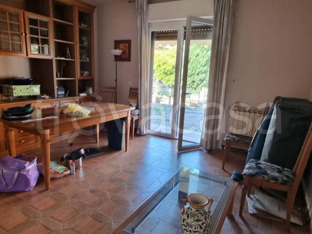 Vendesi trilocale a Pieve a Nievole via Roma