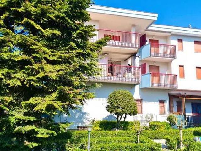Vendesi trilocale a Pineto via Al Mare, Scerne