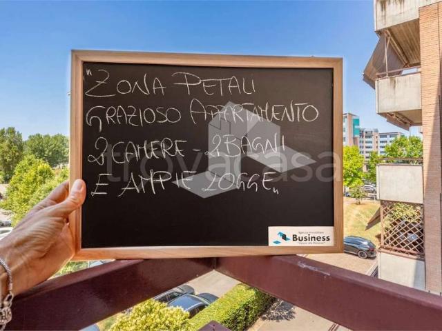 Vendesi trilocale a Reggio nell'Emilia, San Prospero Tribunale