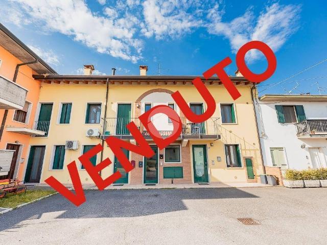 Vendesi trilocale a Rizza, Villafranca di Verona