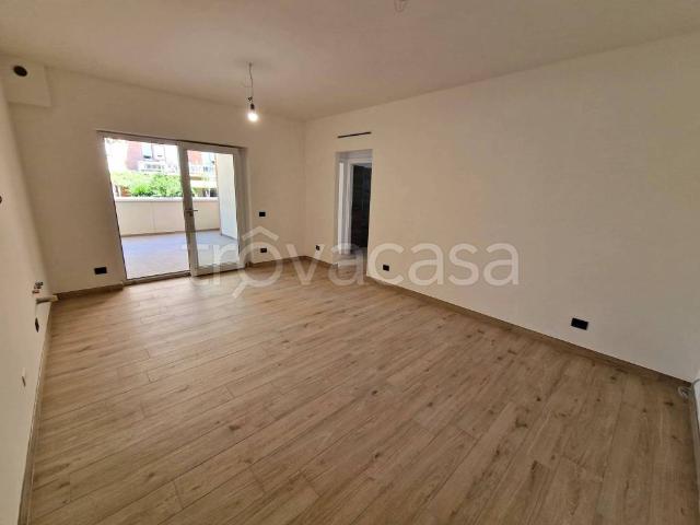 Vendesi trilocale a Roma via dei Ribes, Alessandrino Torre Spaccata
