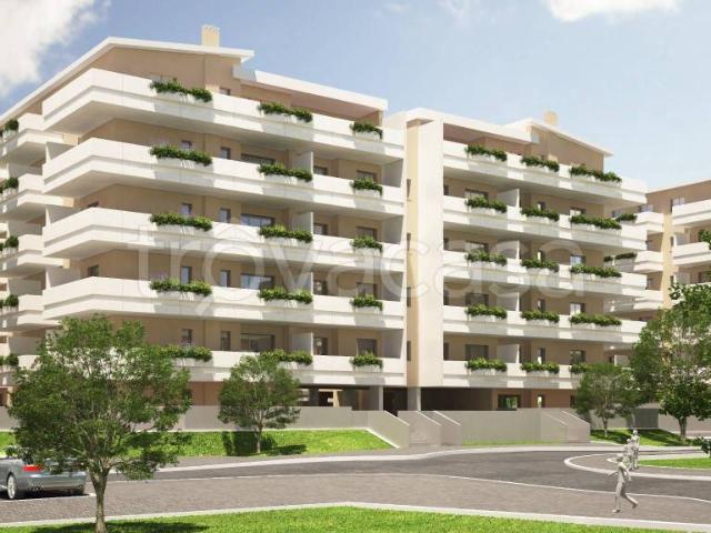 Vendesi trilocale a Roma via delle Vigne, 137, Trullo Colle del Sole