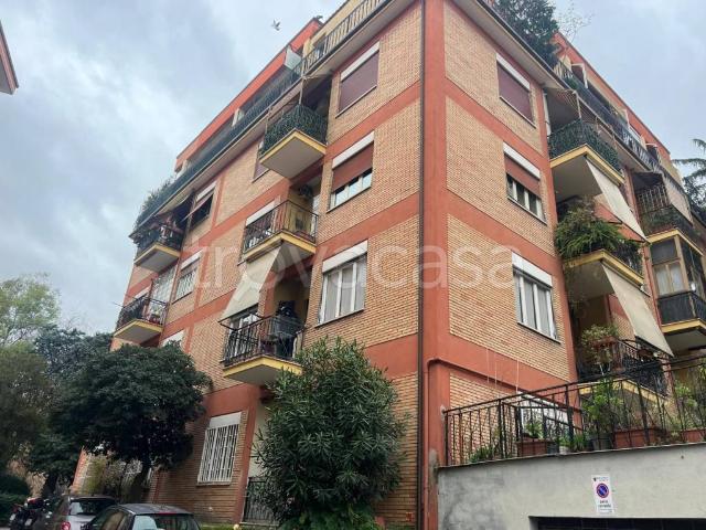Vendesi trilocale a Roma via Francesco Cornaro, Monteverde Vecchio