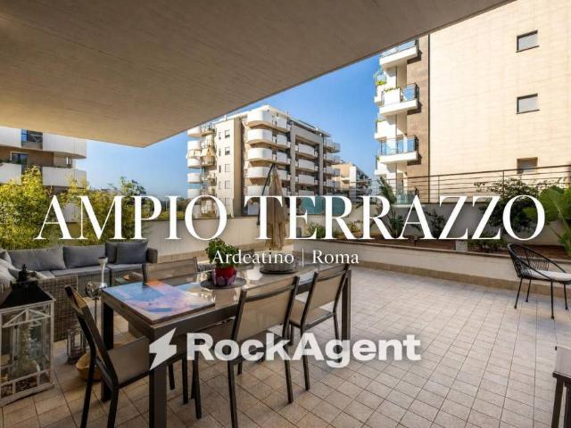 Vendesi trilocale a Roma via Giana Anguissola, 41, Ardeatino Montagnola
