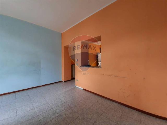 Vendesi trilocale a Romagnano Sesia piazza Cavour, 3