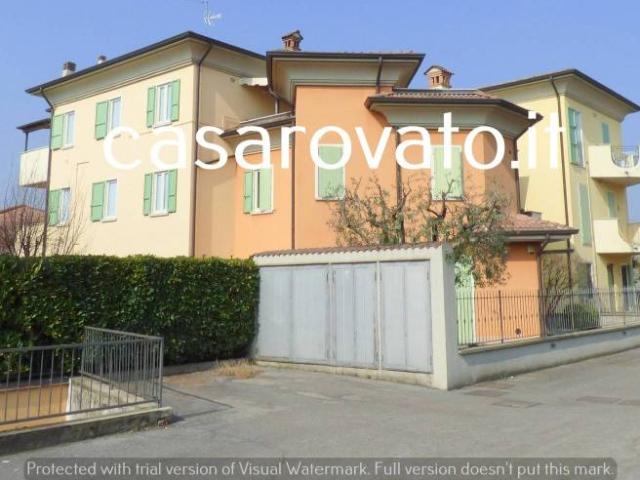 Vendesi trilocale a Rovato via Toscana, 39/b