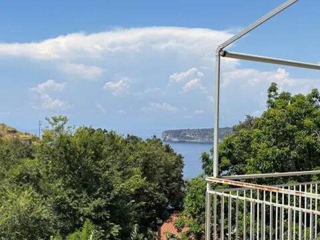 Vendesi trilocale a San Nicola Arcella